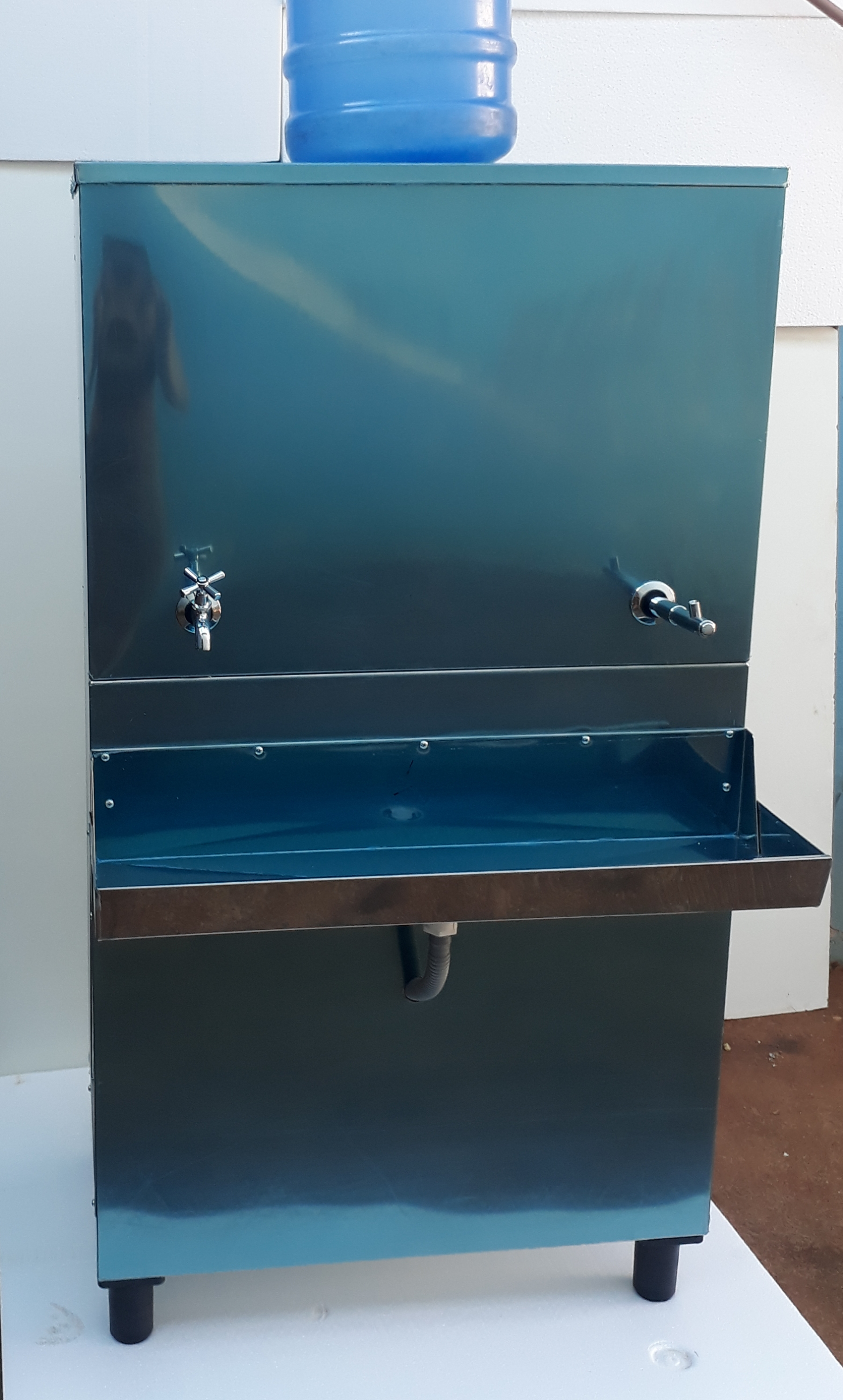 Bebedouro Industrial 100 Litros