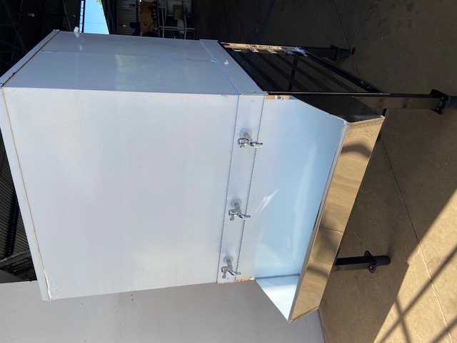 Bebedouro Industrial 500 Litros inox 304, capacidade 1666 pessoas/hora, dimensoes 100 × 120 × 177 cm